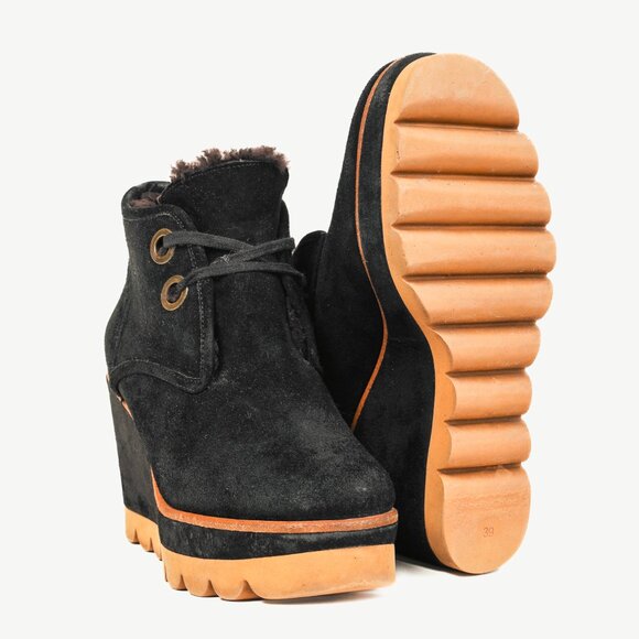 See by Chloe Ethel Black Shearling-Lined Suede Wedge Desert Booties - Picture 4 of 10